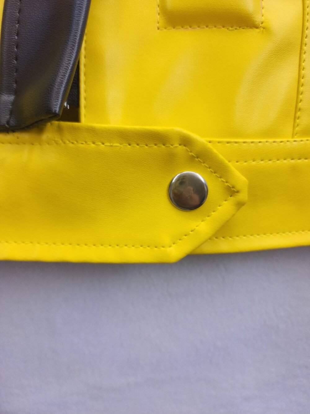 Kill Bill Beatrix Kiddo Yellow Jacket Costume Official S - Picture 10 of 16